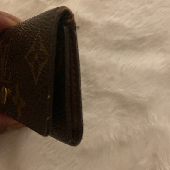 LOUIS VUITTON Monogram Vintage Multicles 4 Ring Key Holder - Picture 11 of 11